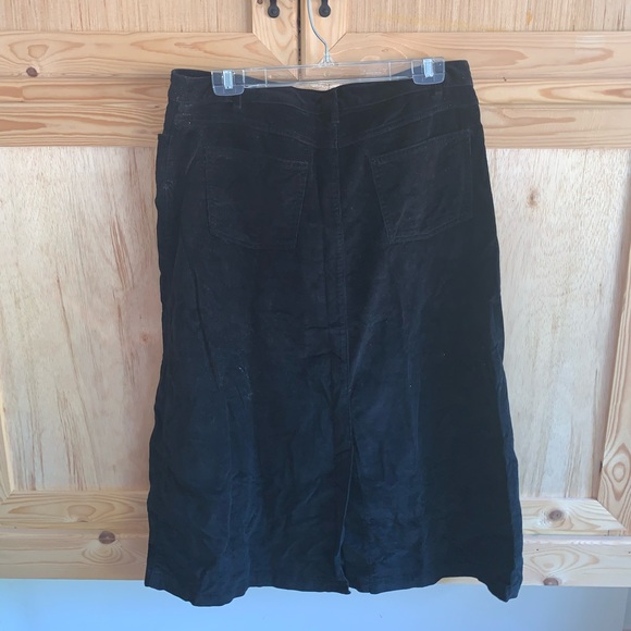 Croft & Barrow black modest corduroy skirt size 12 - Picture 2 of 3
